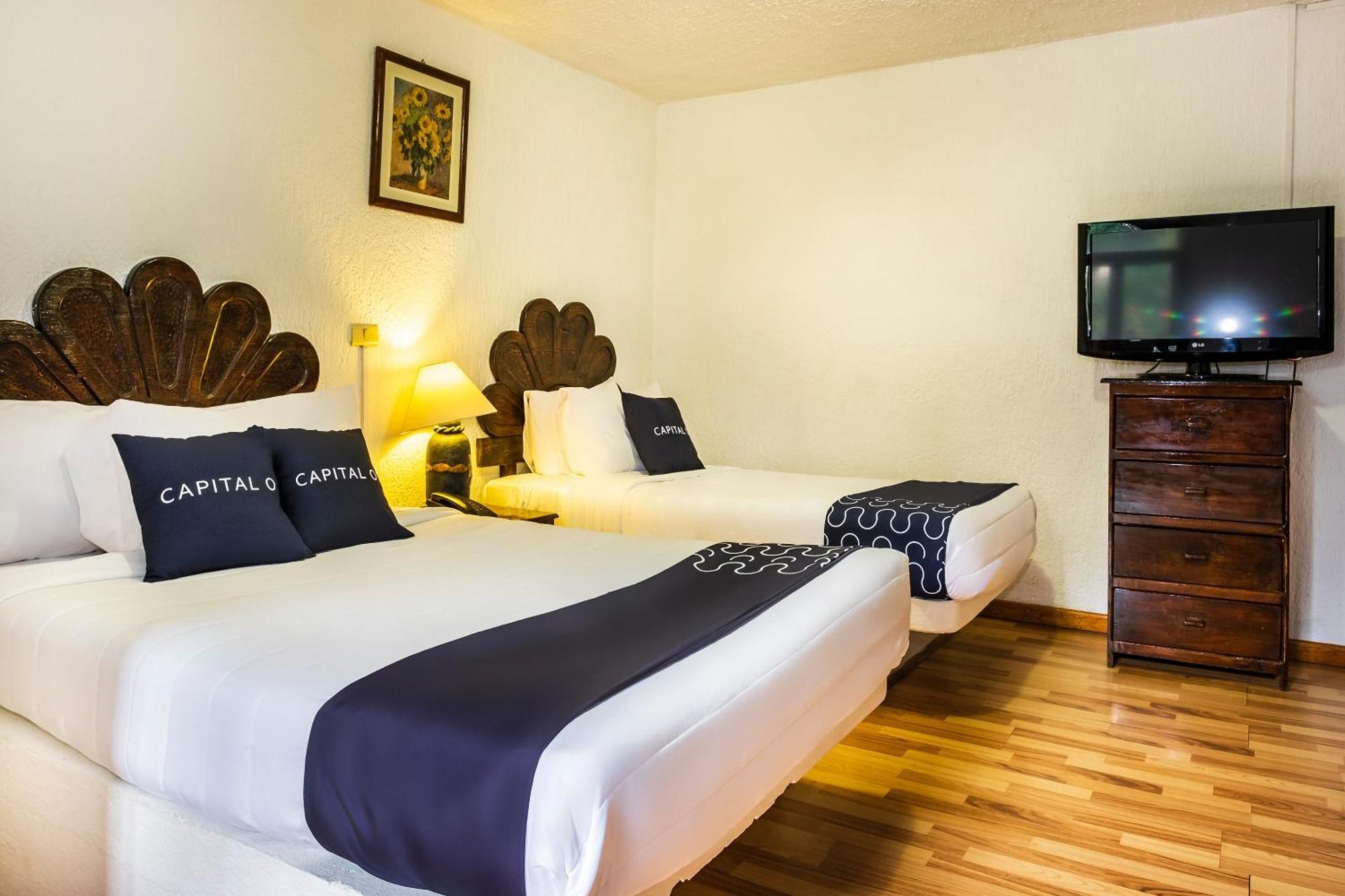 Hotel Capital O Central,