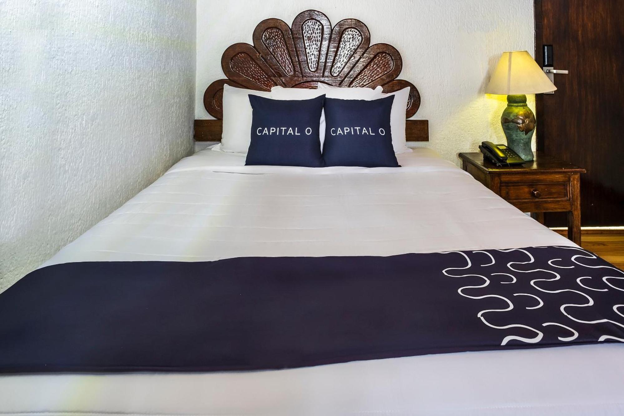 Hotel Capital O Central,