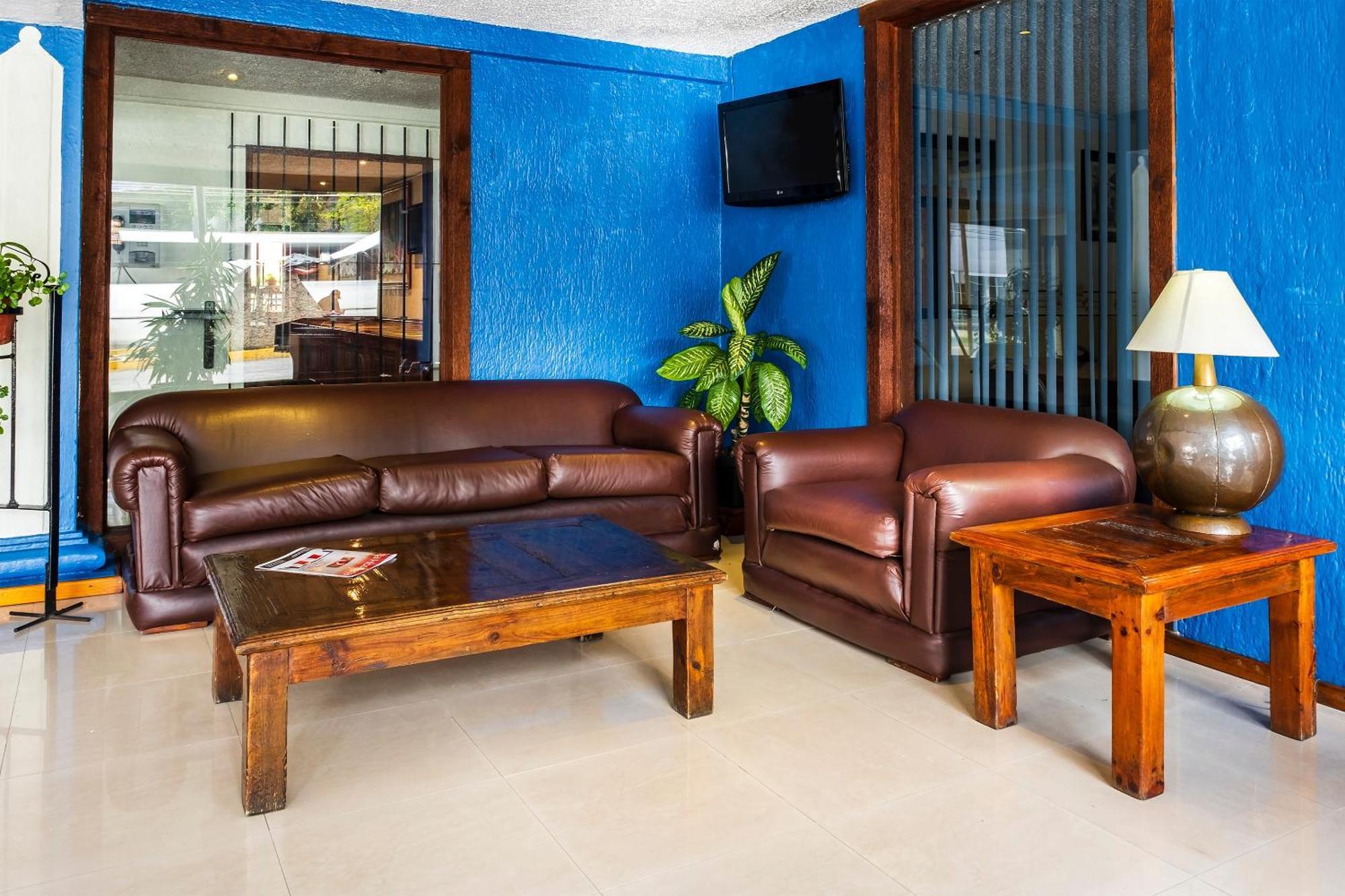 Capital O Central, 3*
